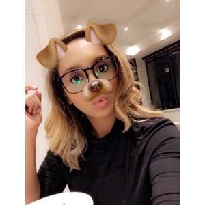 Meet your Posher, Fatima